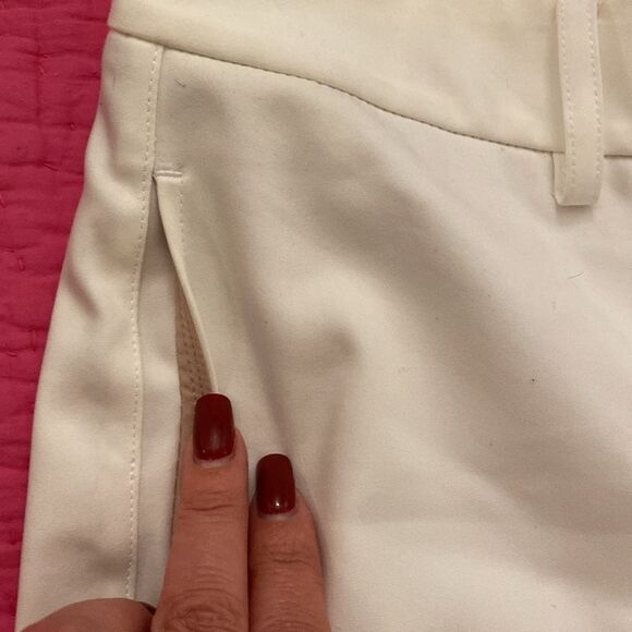 Donna Jaran Cream Ankle-Length Cropped Pants, US2 - Picture 3 of 8